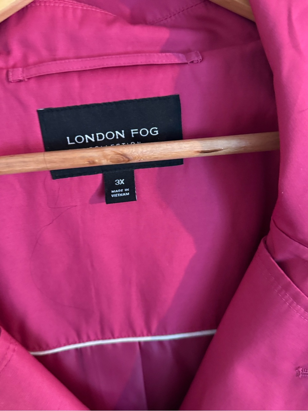 London Fog Hot Pink Trench CoatVery Great Condition…Barley Worn - Picture 4 of 5